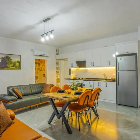 Hotel Karanfil Kas